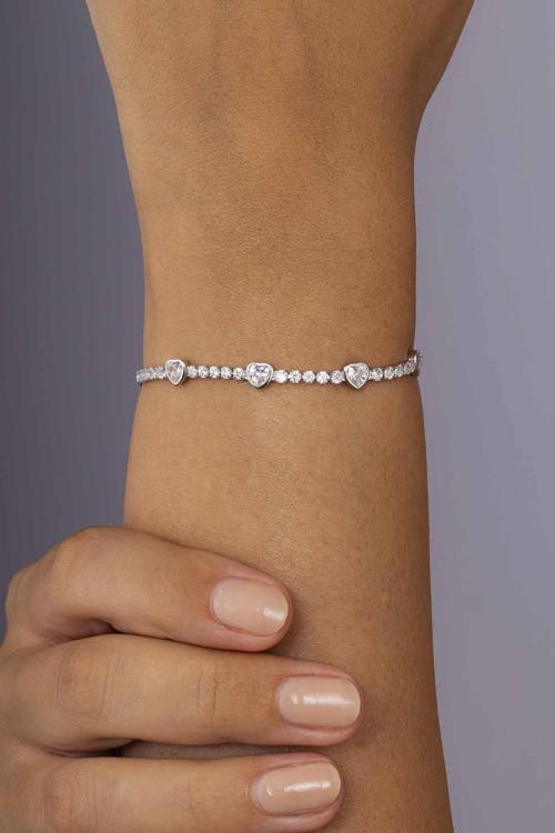 Kalp Geçişli Tektaş Model Su Yolu Gümüş Kadın Bileklik