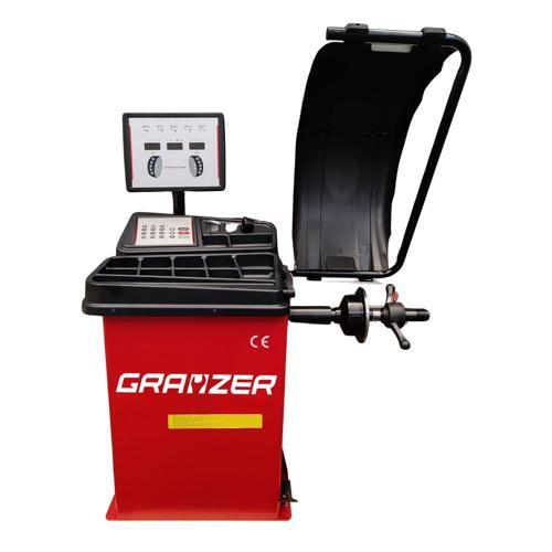 885 Otomatik Çap Uzaklık Ölçüm Sistemli Büyük Ekranlı Dijital Balans Makinası 10-24 İnç