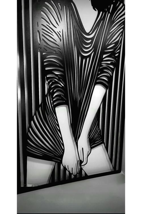 Kadın Tablo Siyah Mdf Duvar Dekorasyon Lazer Kesim 30X20 Cm