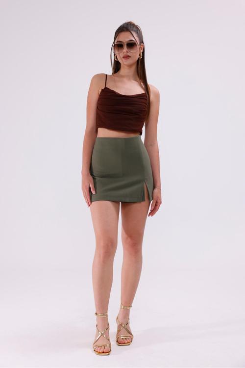 Önden Yırtmaçlı Yeşil Şort Etek
