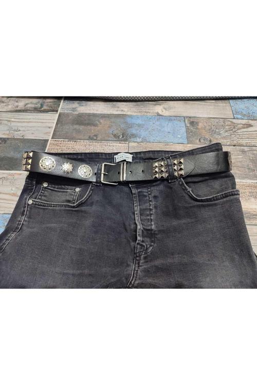 Aksesuarlı Ve Piramit Detaylı Unisex Kemer