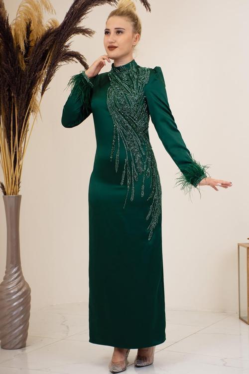 Önü Boncuk Aplik İşleme Kolları Tüylü Nara Tesettür Abiye Zümrüt