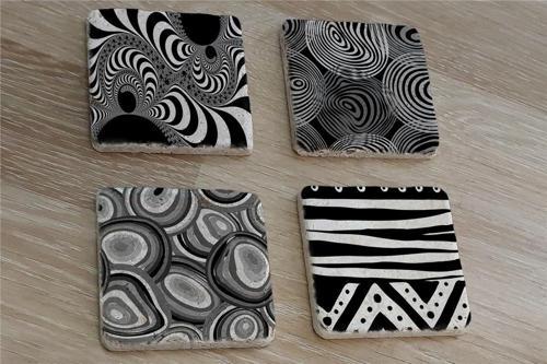 Siyah Beyaz Geometrik Desenler Doğal Taş Bardak Altlığı 4'lü set - Natural Stone Coasters