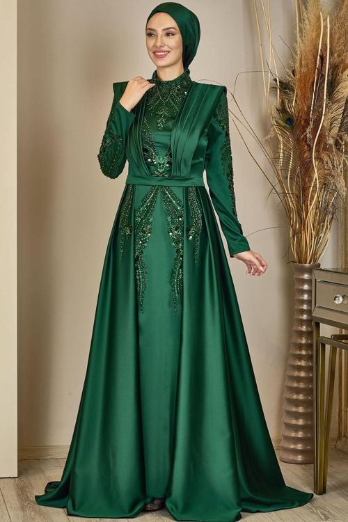 Önü Drapeli Kuyruklu Boncuk İşlemeli Miranda Tesettür Abiye Zümrüt