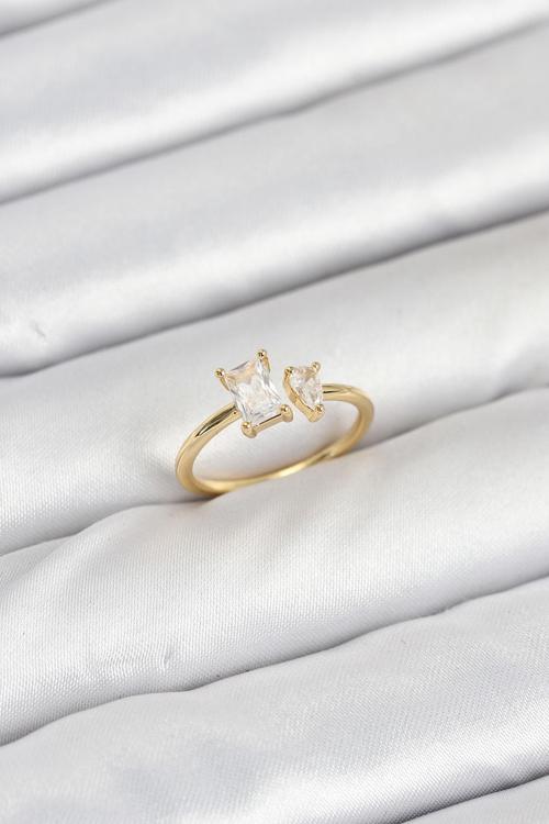 Pirinç Gold Renk Zirkon Taşlı Kadın Yüzük - EBJ250927W37969