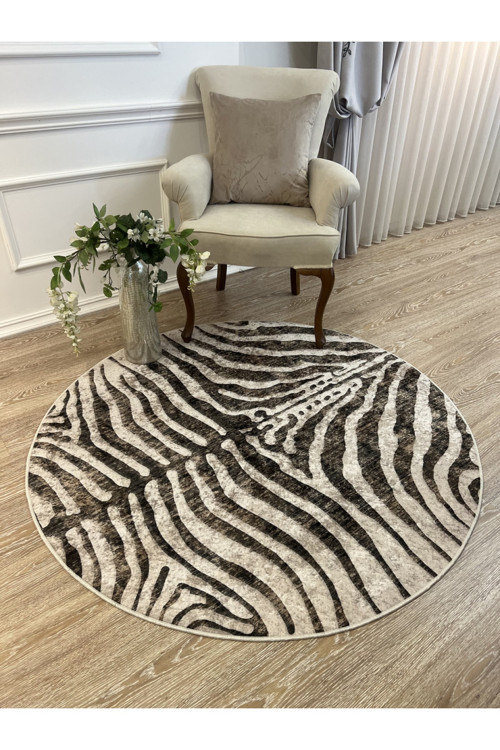 Zebra Desenli Yuvarlak Kahverengi Dekoratif Halı