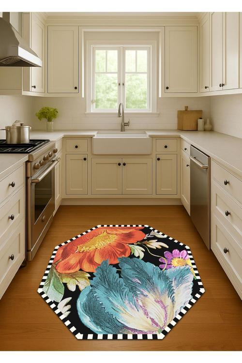 Sekizgen Dama Desen Çiçekli Lateks Taban Halı