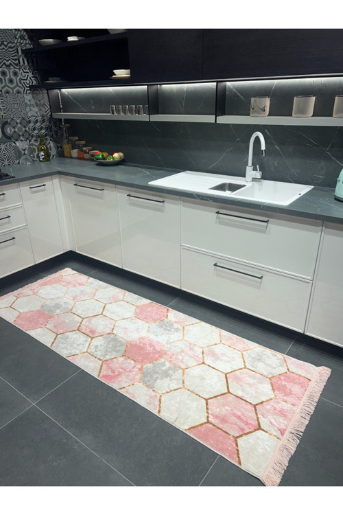 Pembe Deri Taban Geometrik Desen Saçaklı Halı