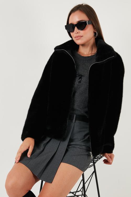 Oversize Fit Dik Yaka Fermuarlı Bayan Kürk 497ZETA SİYAH