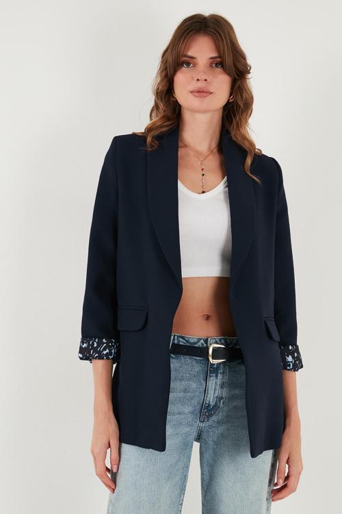 Regular Fit Klasik Yaka Desenli Astar Detaylı Blazer Bayan Ceket 6839227 LACİVERT