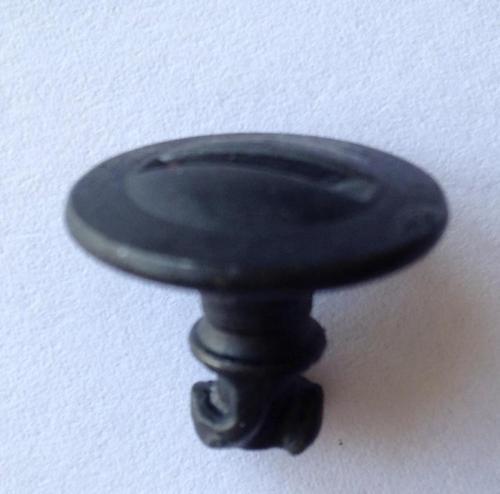 Kartrer Muhafaza Vidası 8E0805121A Audi VW 10 Adet