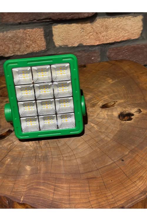 Solar Projektör Ve Çok Fonksiyonlu Sarj Edilebilir Lamba