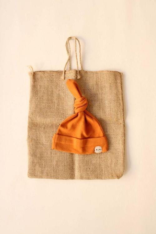 Ahtapot Nakışlı Yenidoğan Şapka