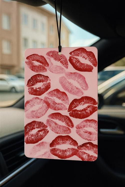 Öpücük Oto Kokusu - Dekoratif Araç Kokusu Ve Aksesuarı