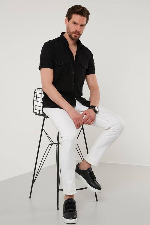 Düğmeli Yaka Pamuklu Slim Fit Cepli Erkek Gömlek CF21S111153 SİYAH