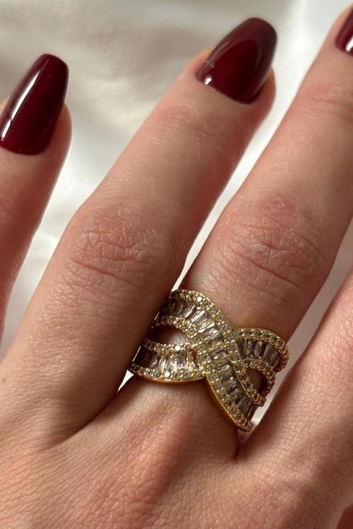 Exclusive Seri Ayarlanabilir Kararmaz Gurmet Model Zirkon Taşlı Kadın Çelik Yüzük