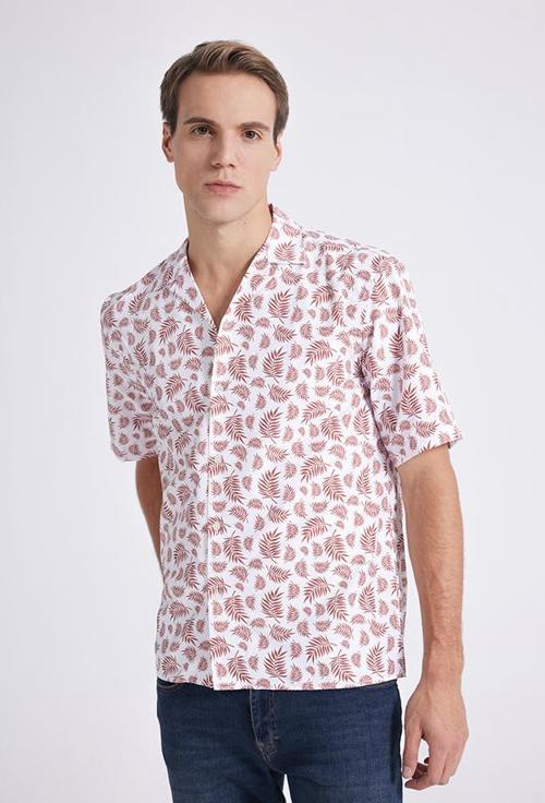 Twn Relaxed Beyaz Tropikal Desen Baskılı İzci Yaka Kısa Kollu Yazlık Gömlek
