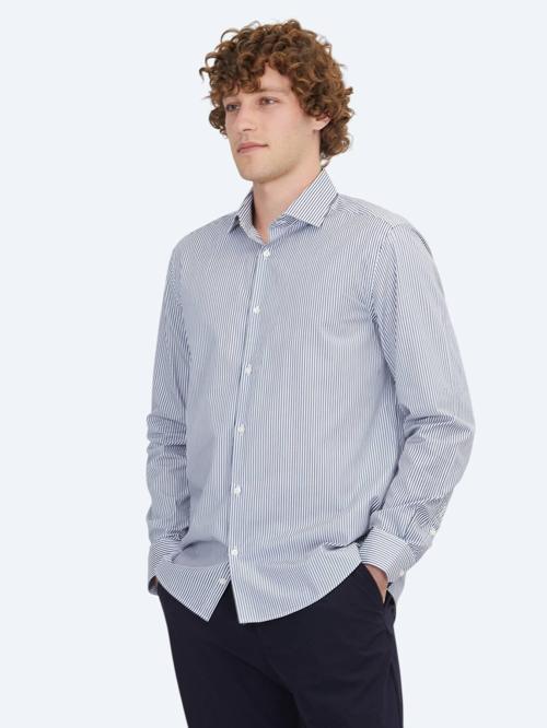 Beyaz Regular Fit Dokuma Klasik %100 Pamuk Gömlek