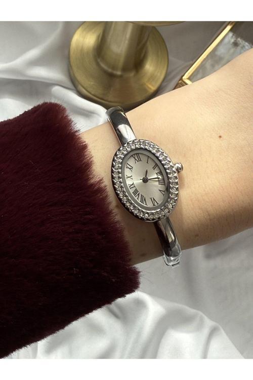 Gümüş Kelepçe Model Saat