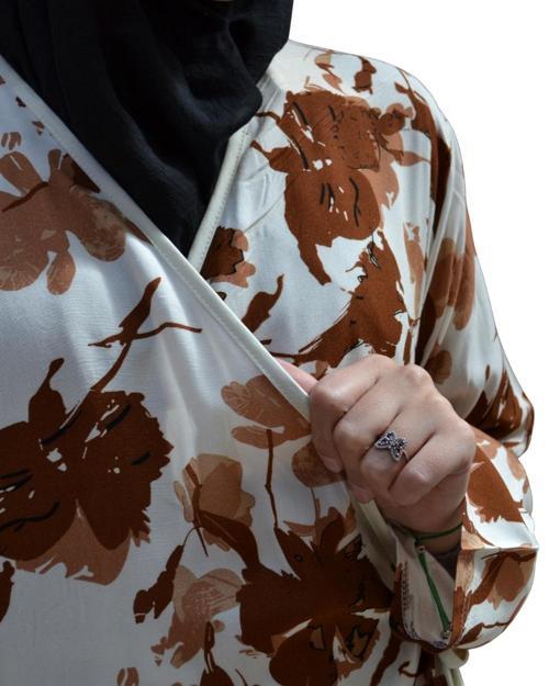 Yaprak Desenli Kruvaze Namaz Elbisesi – %100 Viskon, Yandan Bağlamalı 36-46 Beden