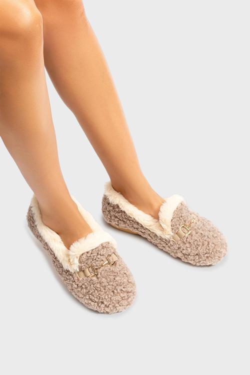 Tw Carina Yumuşak Tüylü Aksesuar Detaylı Bayan Panduf EE0006 KAHVE