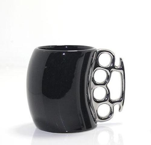 Porselen Muşta Tasarımlı Kupa Bardak Siyah 