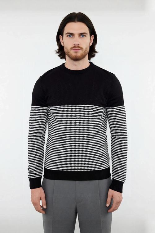 Erkek Bisiklet Yaka Çizgili Triko Kazak Slim Fit Kesimiyle Günlük Stilinize Şıklık Katıyor