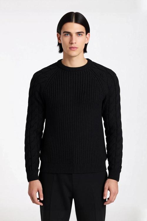 Erkek Regular Fit Bisiklet Yaka Saç Örgü Detaylı Triko Kazak Soğuk Günler İçin Rahatlık Sunar