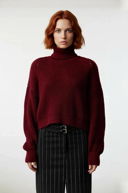 Şık Kadın Oversize Düz Bordo Balıkçı Yaka Crop Kesim 100% Akrilik Kışlık Triko Kazak Kaliteli