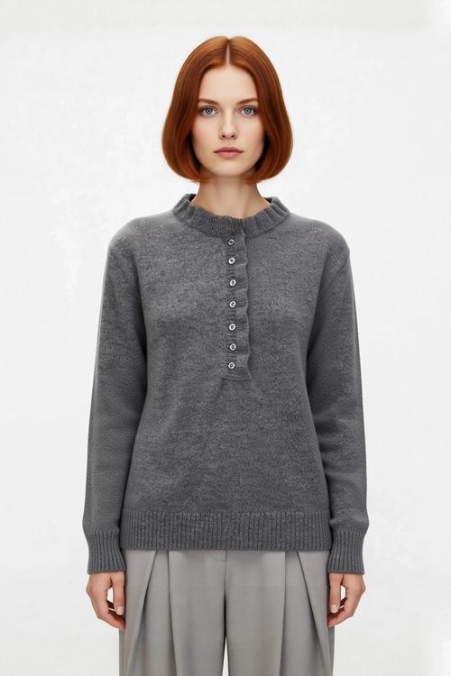 Kadın Regular Kalıp Düz Desen Bisiklet Yaka Düğme Detaylı Triko Kazak Kış Günleri İçin Konforlu