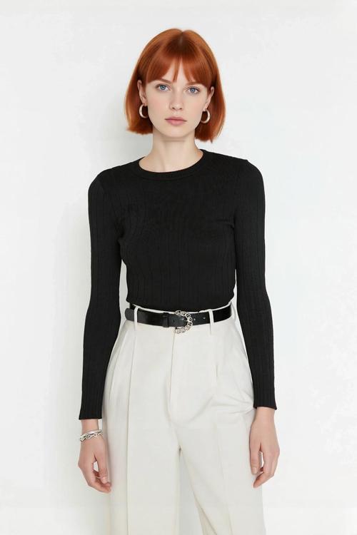 Kadın Basic Fitted Bisiklet Yaka Uzun Kollu Triko Kazak İlkbahar Sonbahar Günlük Stilin Anahtarı