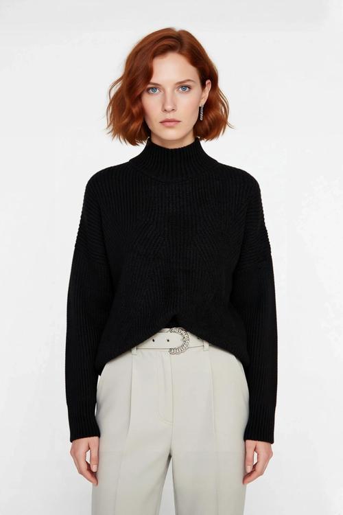 Kadın Oversize Dik Yaka Gri Akrilik Uzun Kollu Basic Triko Kazak Kışlık Kombinlerin Anahtarıdır