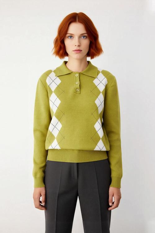 Kadın Soğuk Havaların Gözdesi Baklava Desenli Polo Yaka Triko Kazak Konforlu ve Şık Kaliteli