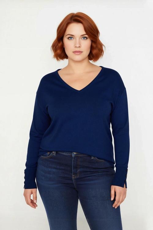 Kadın Düz Desen Regular Kalıp Triko V Yaka Kazak Uzun Kollu Ve Şık Düğme Detayları İle Kaliteli