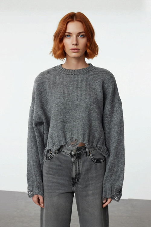Kadın Casual Crop Oversize Bisiklet Yaka Triko Kazak Düşük Kol Akıtma Detaylı Konforlu Şık