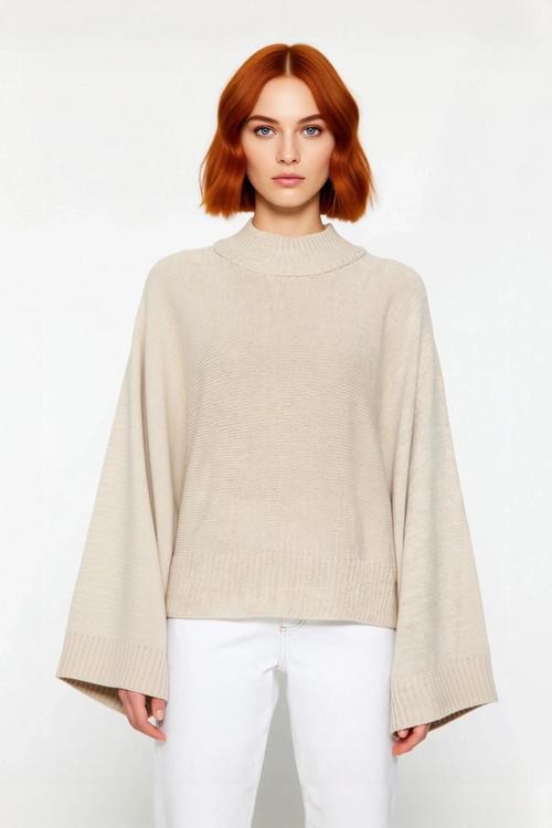 Kadın Geniş Kalıp Uzun İspanyol Kol Dik Yaka Triko Kazak Kış Kombinlerinin Vazgeçilmezi Kaliteli