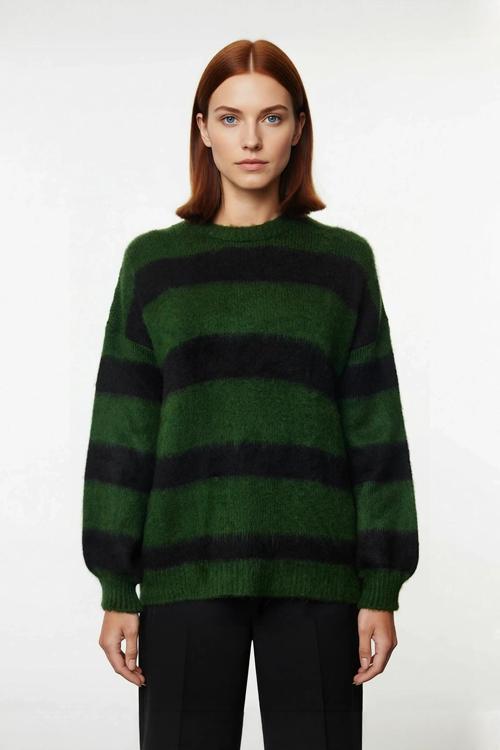 Kadın Geniş Kalıp Çizgili Triko Kazak Rahat Bisiklet Yaka Tasarımı Kış Günleri İçin Konforlu Seçim