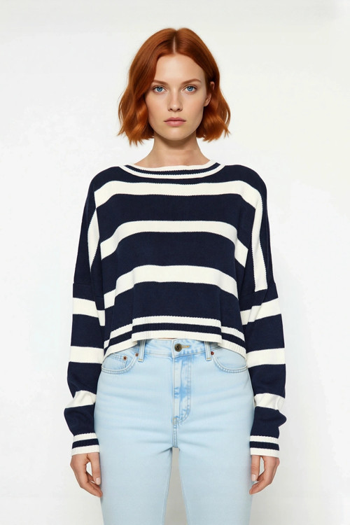 Kadın Basic Çizgili Oversize Triko Crop Kazak Düşük Kol Rahat Kesim Şık Görünüm Kaliteli