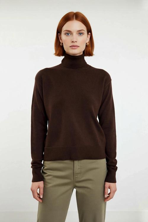 Kadın Uzun Kollu Regular Kesim Yünlü Triko Balıkçı Yaka Kazak Soğuk Günlerin Vazgeçilmezi Kaliteli