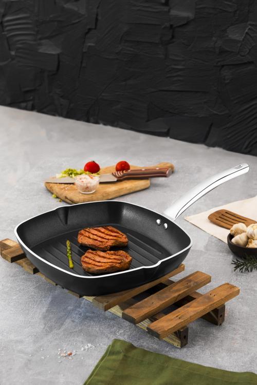 BICOAT GRILL TAVA NO:28 BLACK