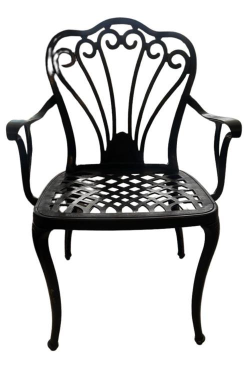 Ferforje Görünümlü Dış Mekan Için Uygun 150 Kg Taşıma Kapasiteli Siyah Tek Plastik Sandalye