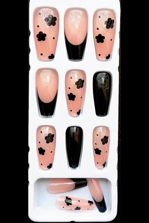 Takma Tırnak Çok Renkli