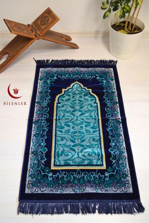 Kadife Seccade - 70x110 cm - Kalın ve Yumuşak Doku - Şık,Konforlu Seccade