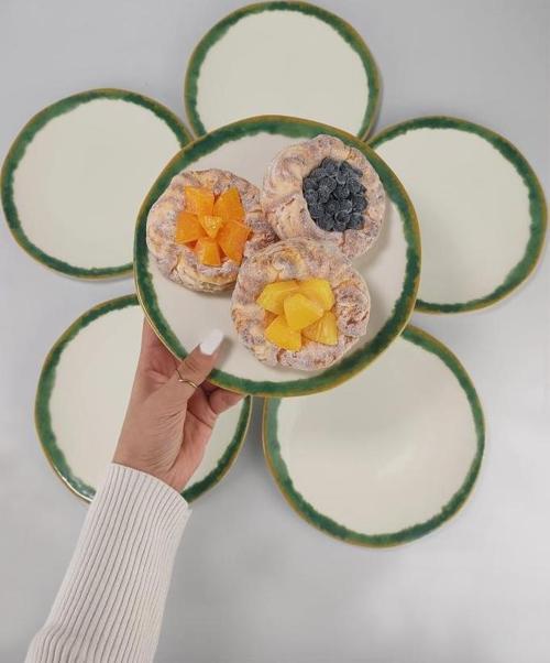 Line 6’lı Porselen Pasta Tabağı 21 Cm Yeşil – TL4017357 C320.003