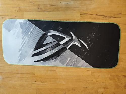 70X30 CM FOSFORLU DİKİŞLİ OYUN MARKASI TEMALI KAYDIRMAZ TABAN SPEED YÜZEY OYUNCU MOUSE PAD GAMİNG