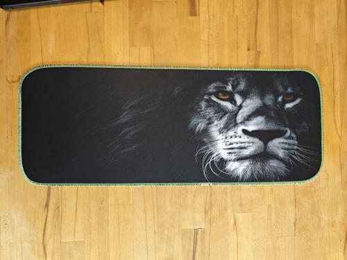 70X30 CM FOSFORLU DİKİŞLİ ASLAN TEMALI KAYDIRMAZ TABAN SPEED YÜZEY OYUNCU MOUSE PAD GAMİNG
