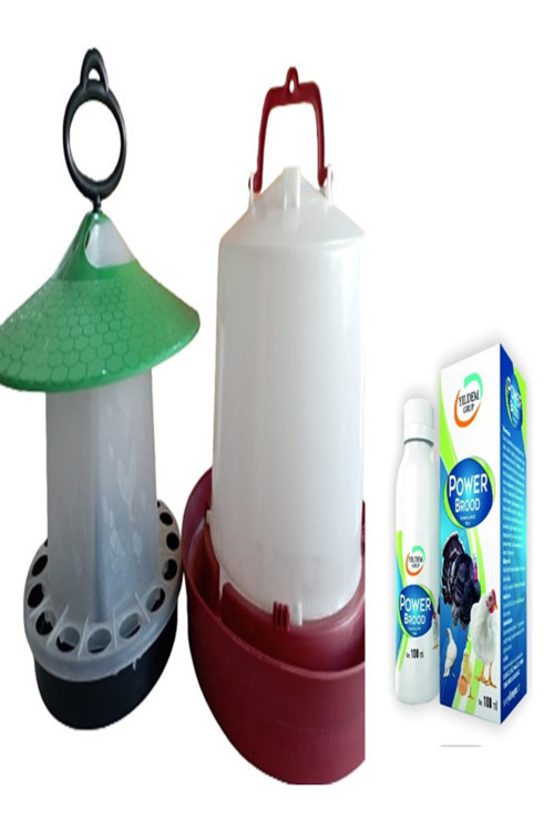 Tavuk Yemlik 4 Kg Ve Tavuk Suluk 8 Lt(Tavuk,Civciv Ve Hindi İçin Yemlik )+ Power Brood 100 Ml