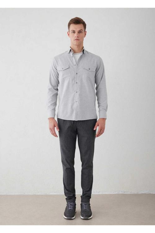 Kamoro Açık Gri Renk Cep Detaylı Gömlek