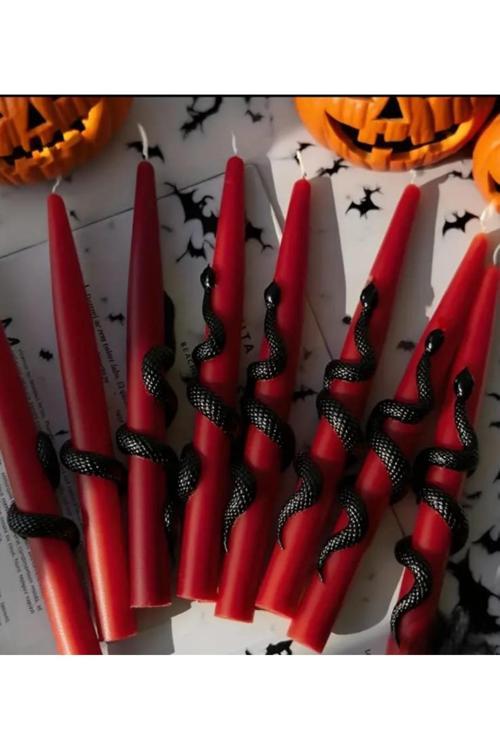 Zarif Yılan Kabartmalı Renkli Şamdam Mumu Dekoratif Yılan Figürlü Mum