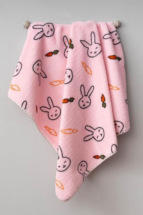 Sevimli Tavşan Desenli Peluş Battaniye BBTF.PMB.95077